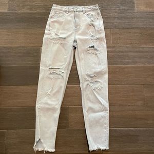 American Eagle mom jeans